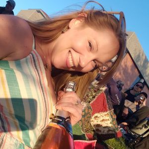 Meet your Posher, Aly